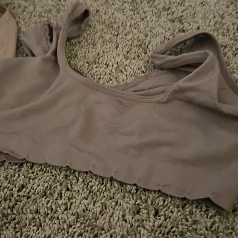 Seamless Wireless Bralette - Nude and Taupe - Picture 5 of 5